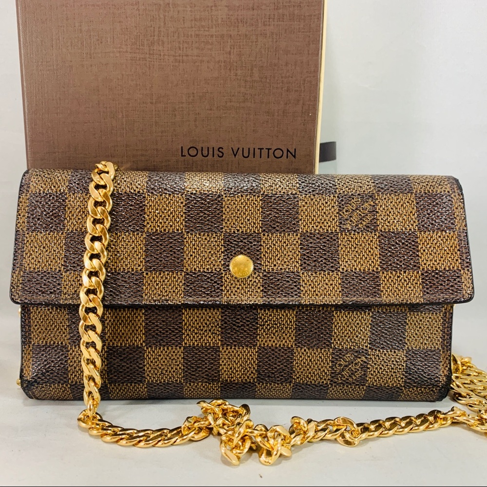 LOUIS VUITTON Damier Ebene Wallet on Chain
